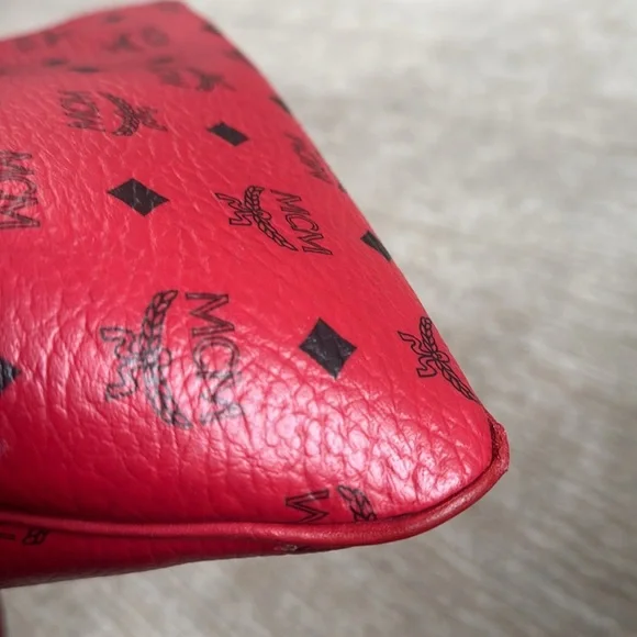 Mcm Red Visetos Coated Canvas Liz Pouch Shoulder Bag - Picture 11 of 13